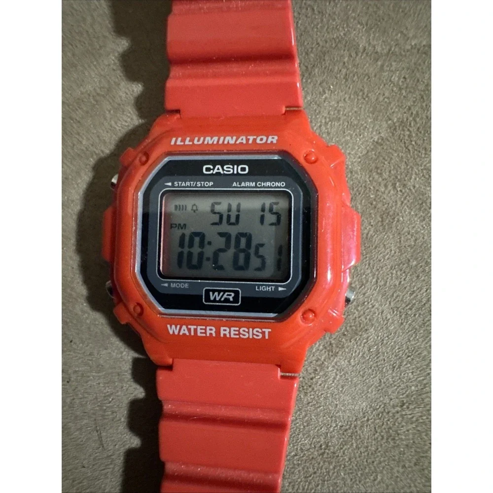 Casio Classic Red and Black Men Wristwatch f108whc Water Resistant Stainless Are